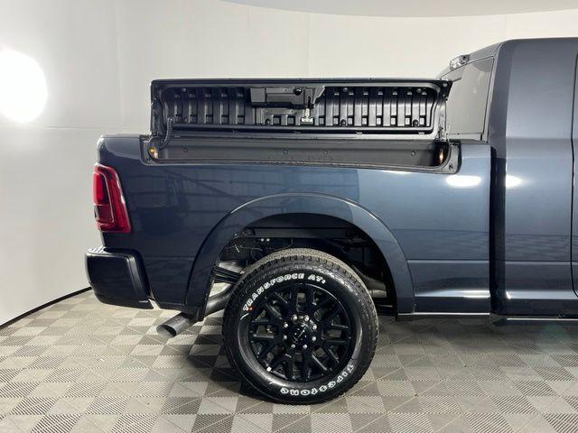 2027 RAM Ram 3500 RAM 3500 LIMITED MEGA CAB 4X4 64 BOX 2027 RAM Ram 3500 RAM 3500 LIMITED MEGA CAB 4X4 64 BOX