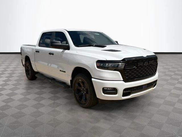 2026 RAM 1500 RAM 1500 EXPRESS CREW CAB 4X4 57 BOX