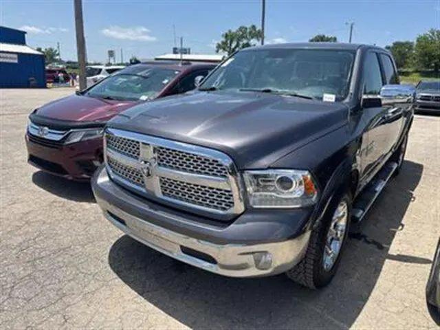 2017 Ram 1500 Laramie Crew Cab 4x4 5'7" Box for sale in Topeka, KS