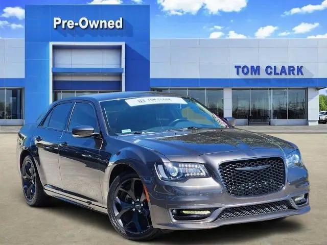 2021 Chrysler 300 Touring L for sale in Denton, TX