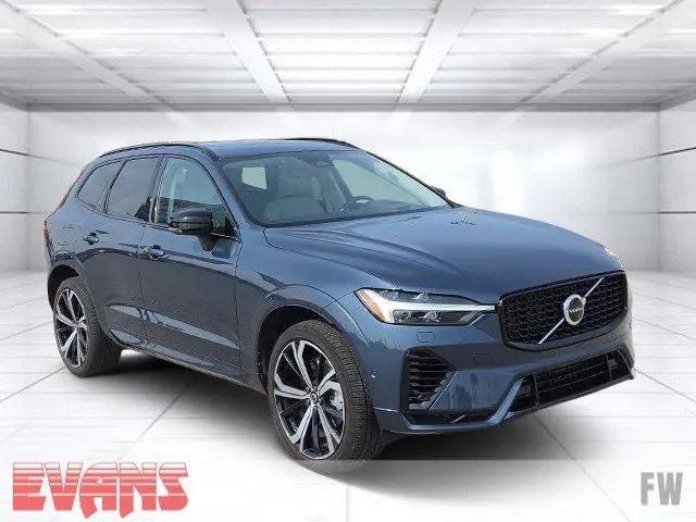 2023 Volvo XC60 Recharge T8 Ultimate Dark Theme for sale in Fort Wayne, IN