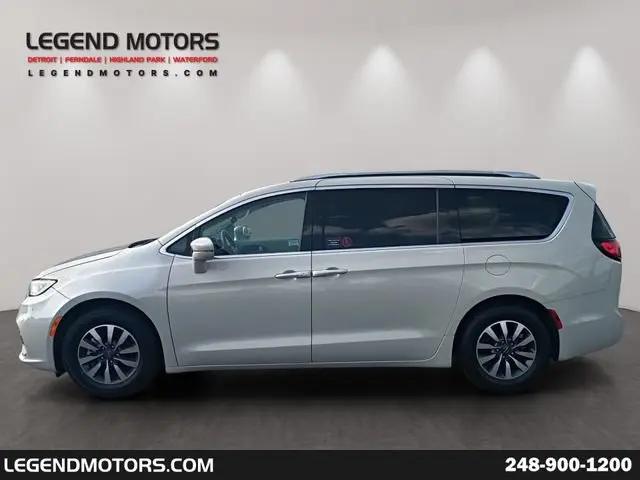 2021 Chrysler Pacifica Touring L