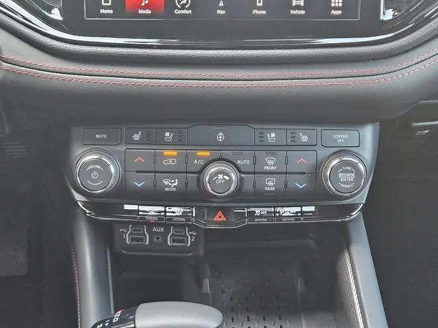 2026 Dodge Durango GT Plus AWD HEMI V8