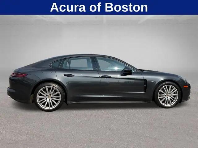 2020 Porsche Panamera Panamera