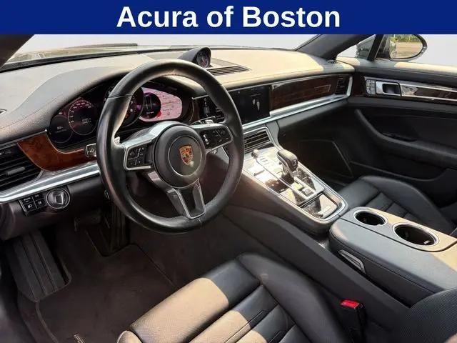 2020 Porsche Panamera Panamera