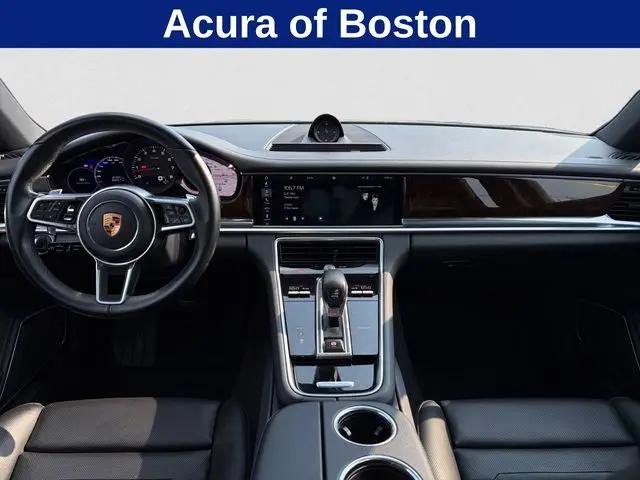 2020 Porsche Panamera Panamera