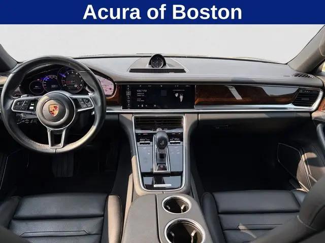 2020 Porsche Panamera Panamera