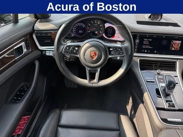 2020 Porsche Panamera Panamera