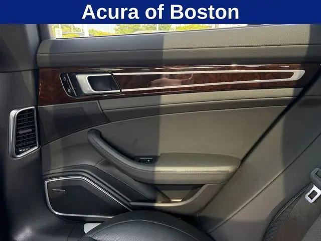 2020 Porsche Panamera Panamera