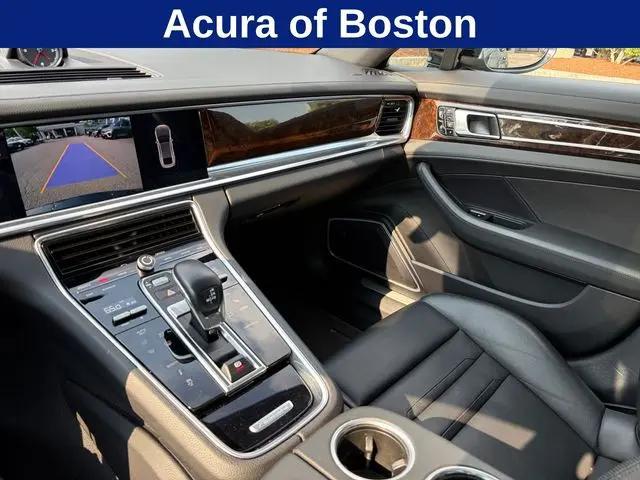 2020 Porsche Panamera Panamera