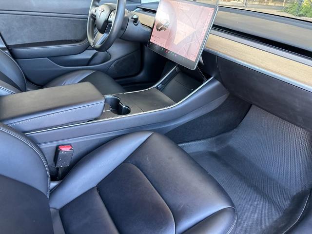 2018 Tesla Model 3 Unknown