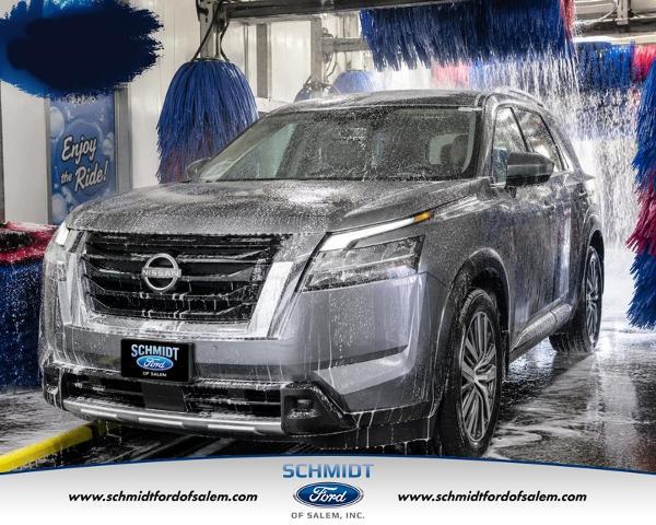 2022 Nissan Pathfinder Platinum 2WD for sale in Salem, IL