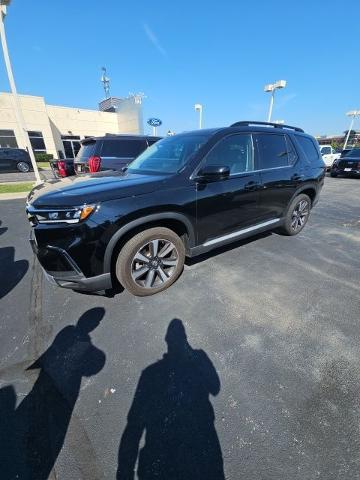 2025 Honda Pilot Touring for sale in Naperville, IL