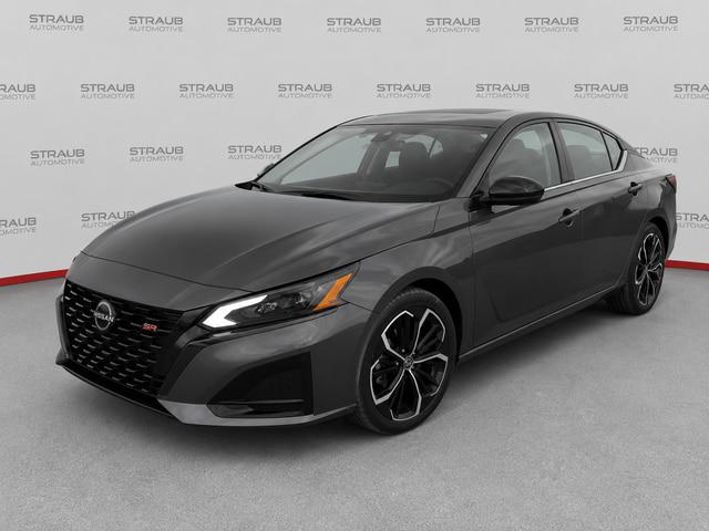 2024 Nissan Altima SR FWD for sale in Moundsville, WV