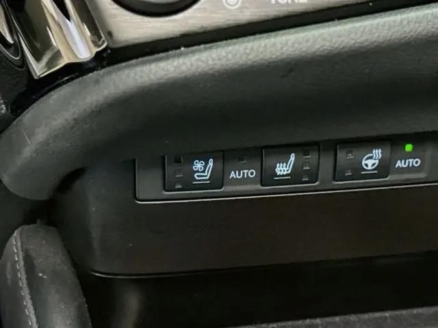 2025 Lexus ES 300h ES 300h
