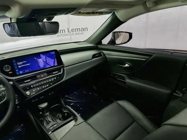 2025 Lexus ES 300h ES 300h