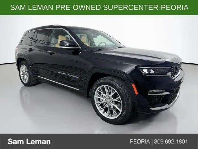 2022 Jeep Grand Cherokee Summit 4x4 for sale in Peoria, IL