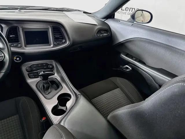 2023 Dodge Challenger SXT