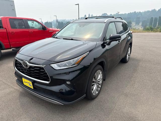 2023 Toyota Highlander L for sale in Eveleth, MN