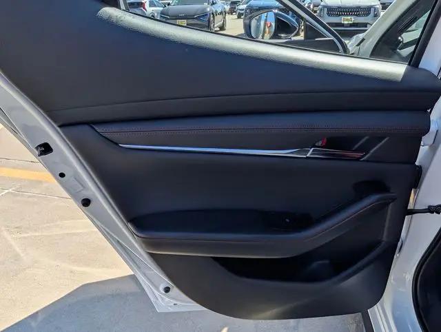 2026 Mazda Mazda3 2.5 S Carbon Edition