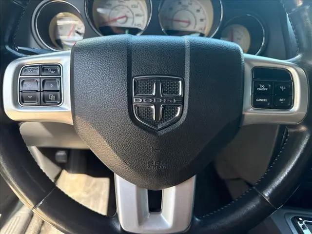 2011 Dodge Challenger Base