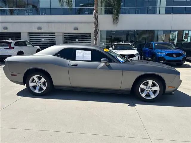 2011 Dodge Challenger Base