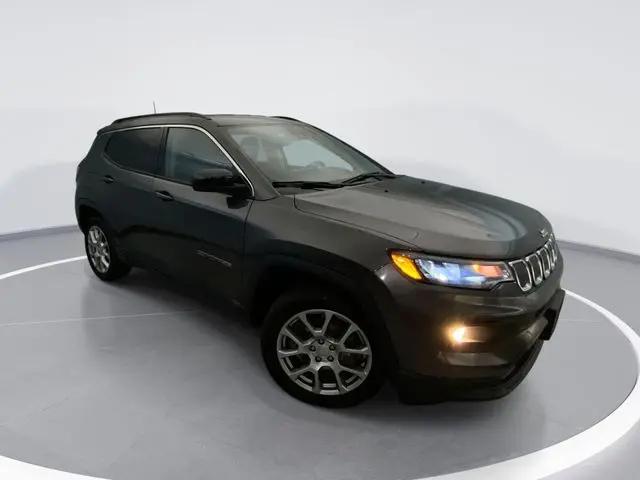 2022 Jeep Compass Latitude Lux 4x4 for sale in Jacksonville, NC