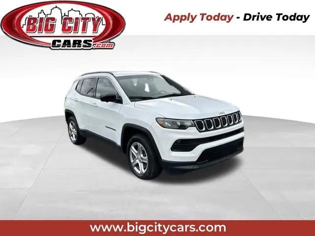 2023 Jeep Compass Latitude 4x4 for sale in Fort Wayne, IN