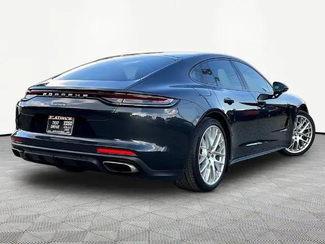2021 Porsche Panamera Panamera