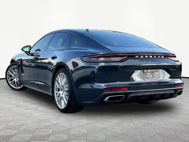2021 Porsche Panamera Panamera