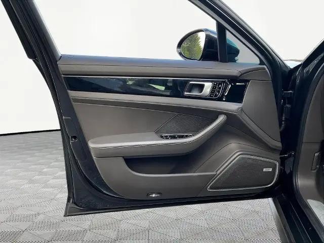 2021 Porsche Panamera Panamera
