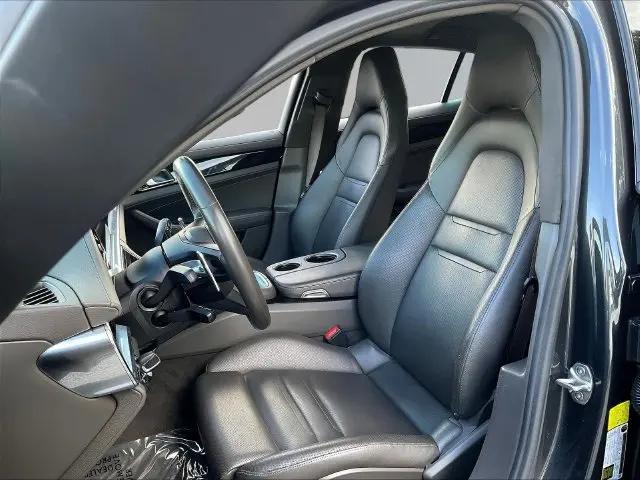2021 Porsche Panamera Panamera
