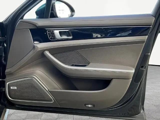 2021 Porsche Panamera Panamera
