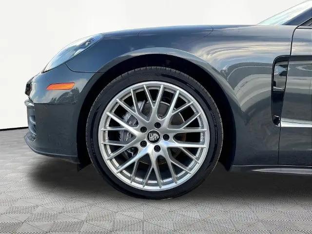 2021 Porsche Panamera Panamera