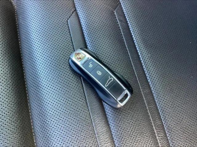 2021 Porsche Panamera Panamera