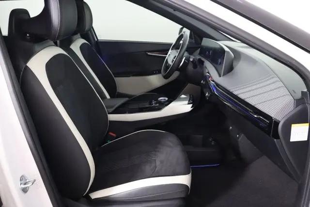 2023 Kia EV6 GT-Line