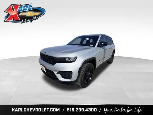 2024 Jeep Grand Cherokee Altitude X 4x4 for sale in Ankeny, IA
