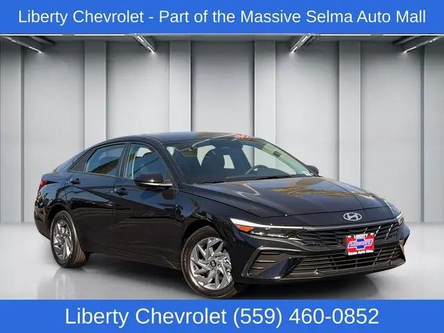 2025 Hyundai Elantra Hybrid Blue for sale in Selma, CA