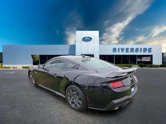 2026 Ford Mustang GT Premium Fastback