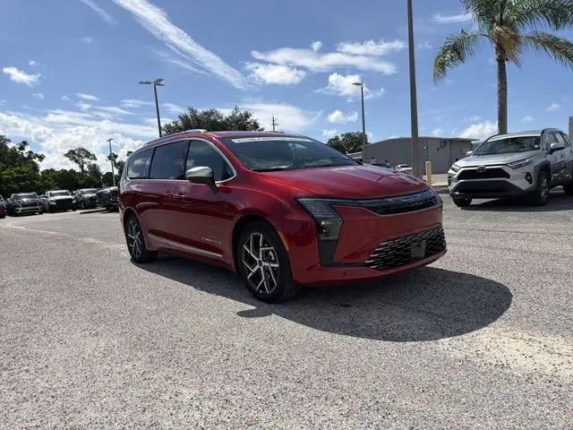 2027 Chrysler Pacifica Pinnacle