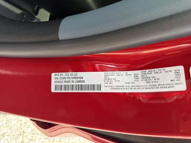 2027 Chrysler Pacifica Pinnacle