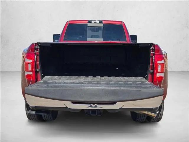 2024 Ram 3500 Laramie Crew Cab 4x4 8 Box