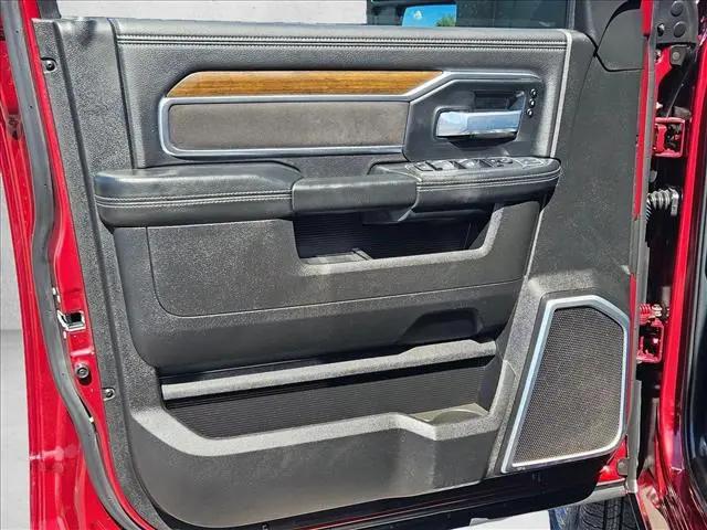 2024 Ram 3500 Laramie Crew Cab 4x4 8 Box