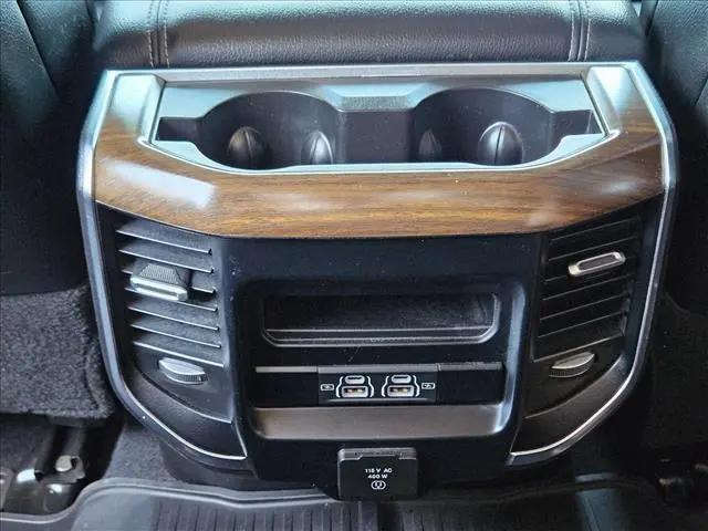 2024 Ram 3500 Laramie Crew Cab 4x4 8 Box