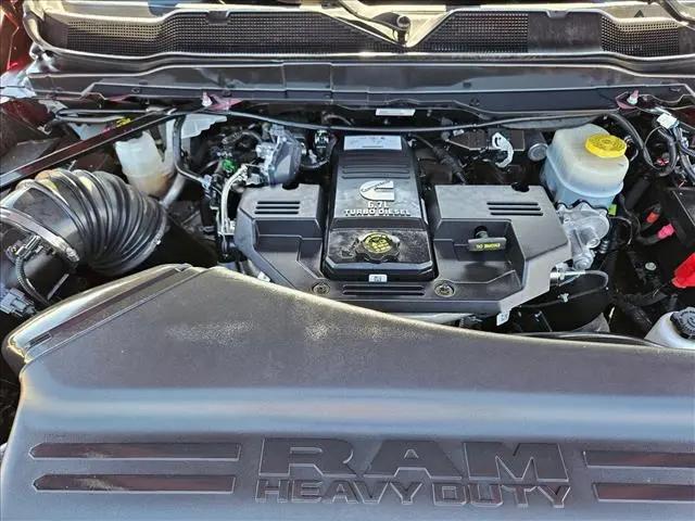 2024 Ram 3500 Laramie Crew Cab 4x4 8 Box