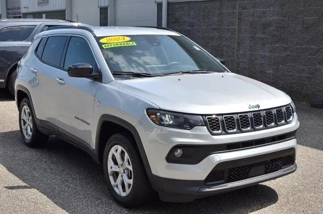 2024 Jeep Compass Latitude 4x4