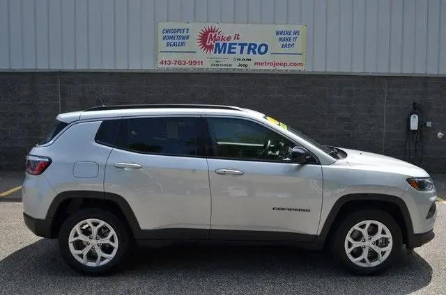 2024 Jeep Compass Latitude 4x4
