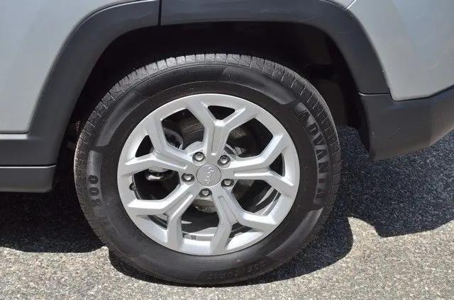 2024 Jeep Compass Latitude 4x4
