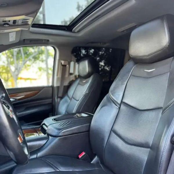 2016 Cadillac Escalade ESV Luxury Collection