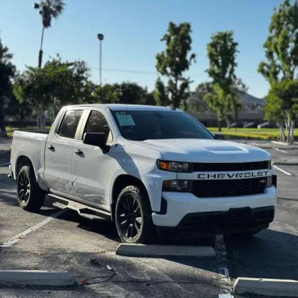 2020 Chevrolet Silverado 1500 2WD Crew Cab Short Bed Custom for sale in Riverside, CA